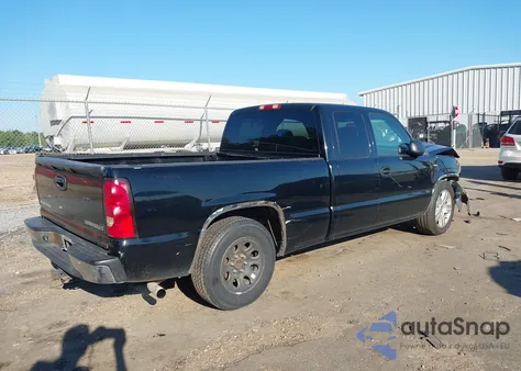 2005 Chevrolet Silverado 1500 Ls z USA, uszkodzony, nr VIN 2GCEC19V651204976